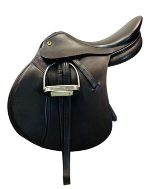 Close Contact Saddle