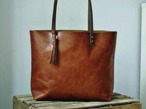 Rovadik Women’s Leather Tote Bag – Premium Full-Grain Leather Handbag, Perfect for Office, Travel, and Shopping or Everyday Style