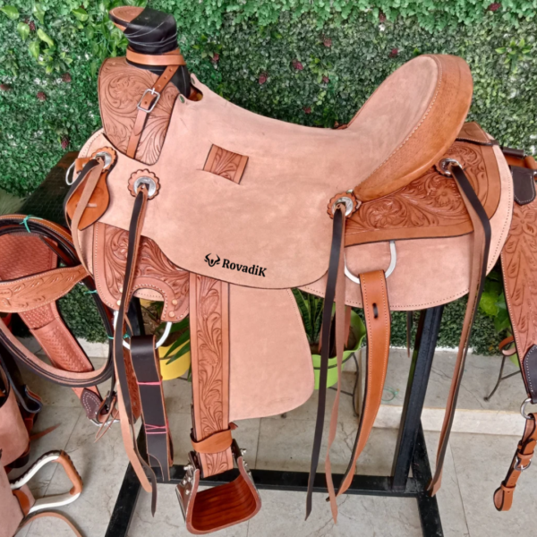 Rovadik Handmade Western Show Saddle Set – Tooled Leather Horse Saddle with Matching Headstall, Breast Collar & Reins – Comfortable Trail & Show Riding